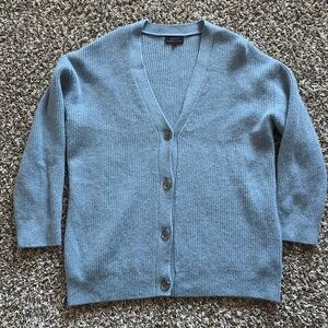 Quince Mongolian Cashmere Oversized Boyfriend Cardigan Sweater in Faded Denim